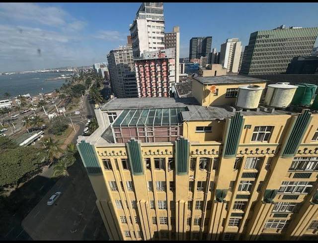 2 BEDROOM PROPERTY TO RENT IN ESPLANADE